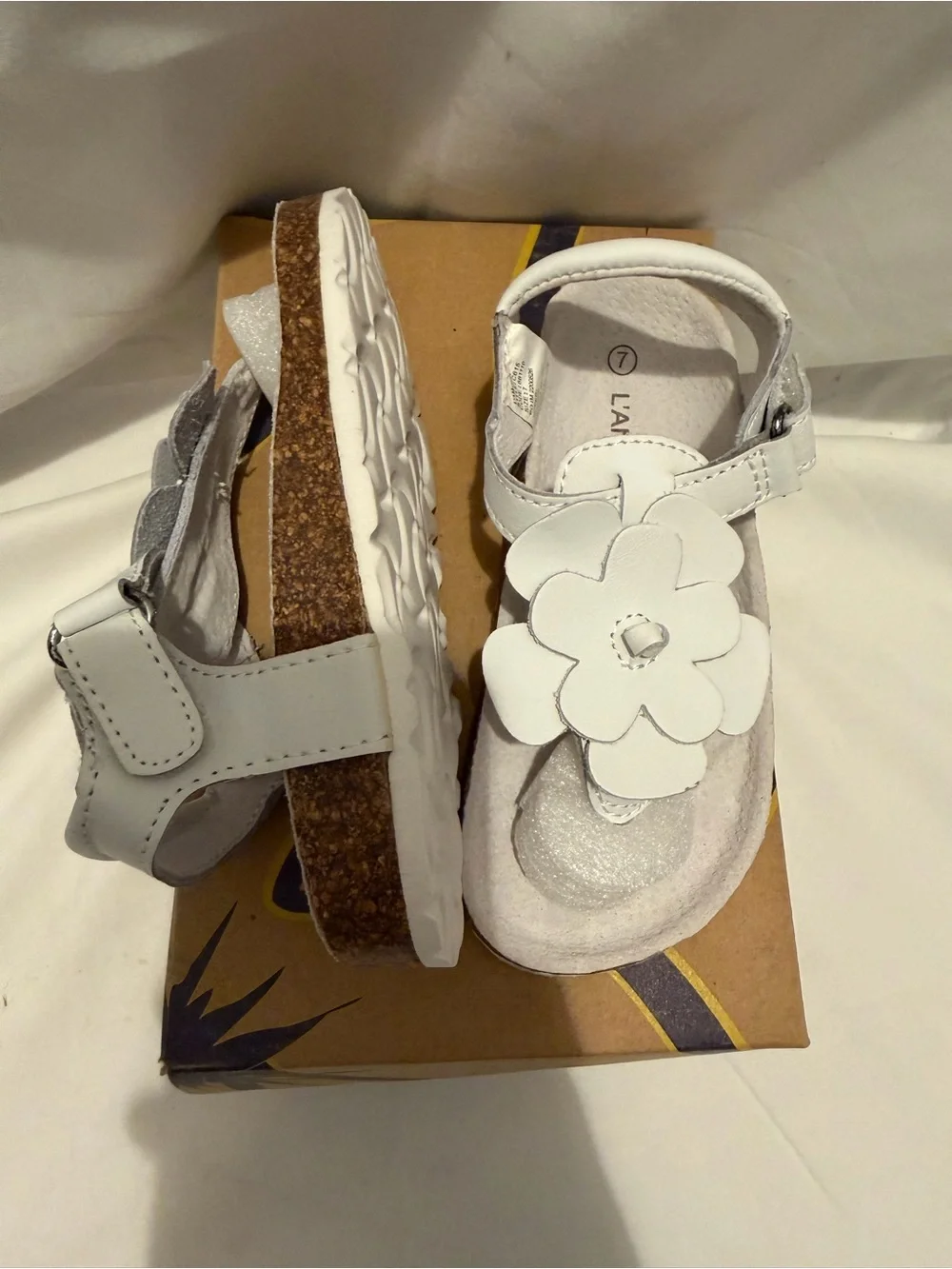 LAmour White Flower Burk Sandal Girls US 7
